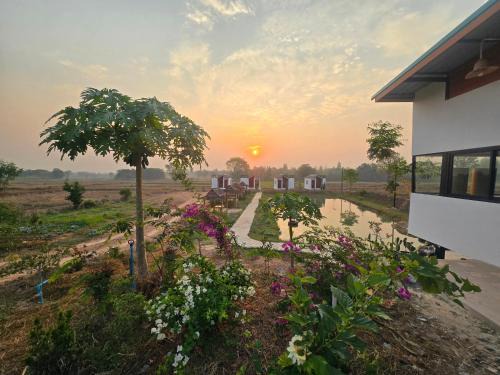 Nong Rua Hotel | The Garden Resort รีสอร์ท สวนคุณตา