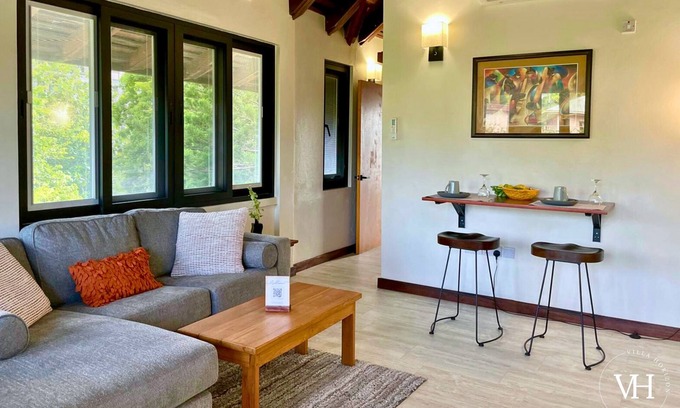 Bois d'Orange Apartment | The Gardenview Apartment at Villa Horizon