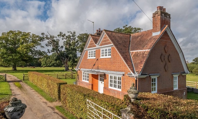 Ringstead Cottage | The Gatehouse, Little Massingham, Norfolk