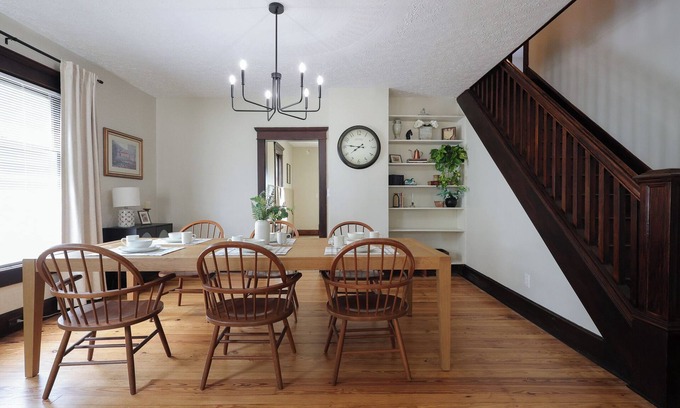 Lexington House | The Gathering Grange- 6 Bedrooms, Sleeps 12