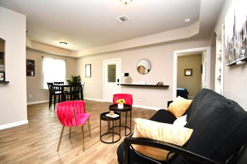 Northside Villa | The Gathering HTX