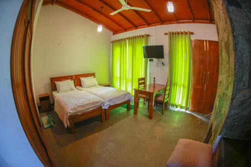 Pussellawa Hotel | The Geen Lush