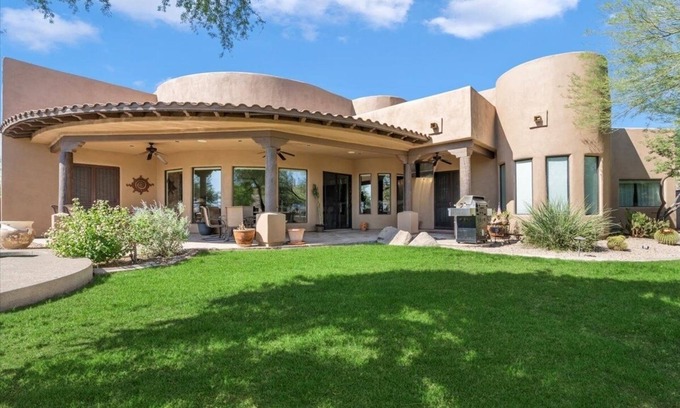 Fountain Hills House | The Genoa House ~ Oasis in the Hills