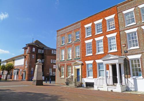 Gosport Apartment | The Georgian Apartment