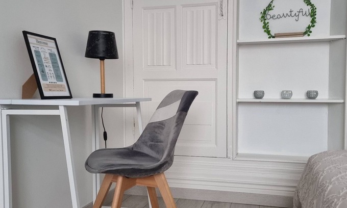 Etaples Apartment | The Getaway - City Center Apartment 10 Minutes from Le Touquet