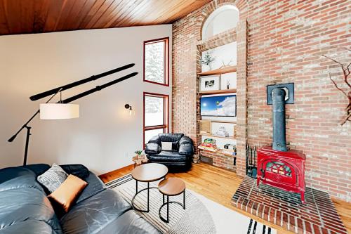 Blue River House | The GingerBreck House