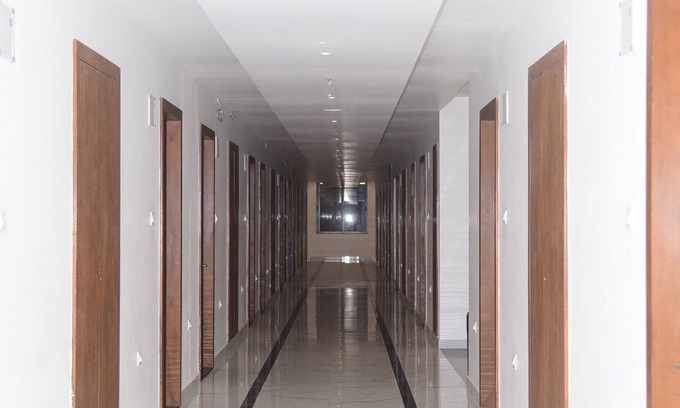Pali Hotel | The Girvar
