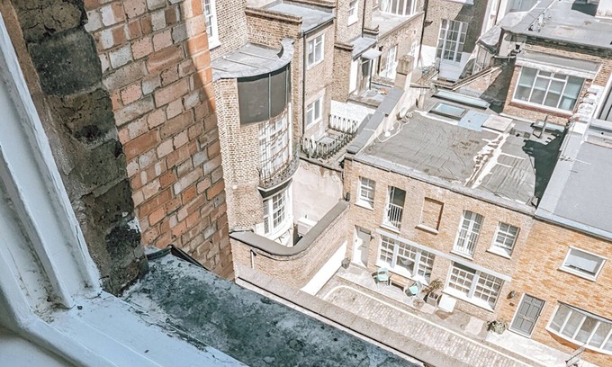 Knightsbridge and Belgravia Apartment | The Gloucester Studio near Paddington Station