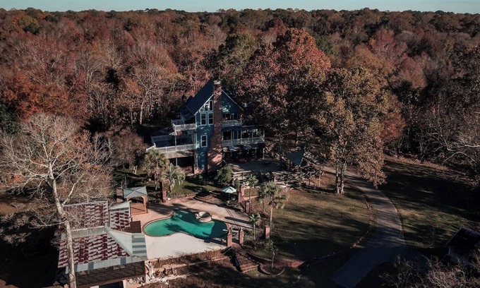 St. Francisville House | The Glynns by Louisiana Hospitality Group