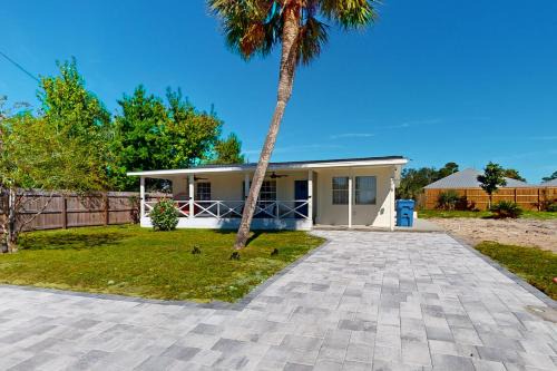Riviera Beach House | The Good Life On Le Grand