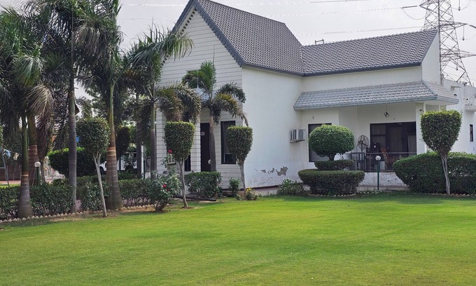 Gurugram Villa | The Grace INN Farm