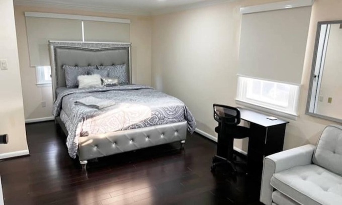 Reisterstown House | The GRACE Villa - a homey affair!
