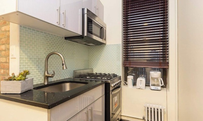 Kips Bay Apartment | The Gram VII Vibe 8555