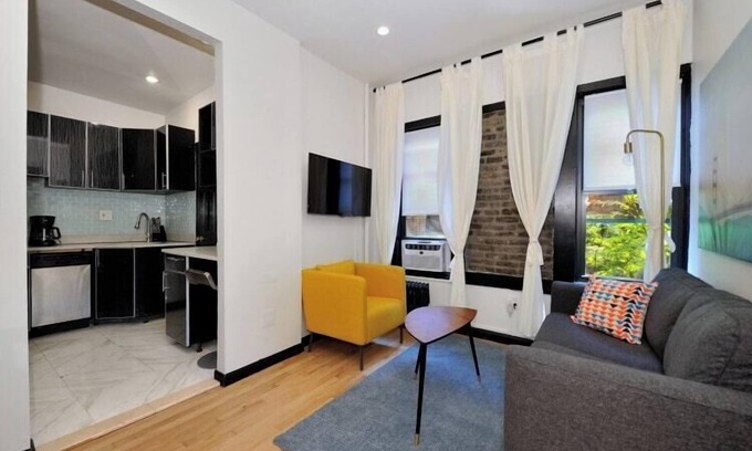 Peter Cooper Village Apartment | The Gram VIII Vibe 8565