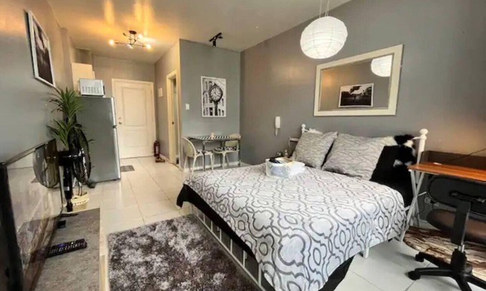 Downtown Apartment | The Gramercy Residence Makati Suite Amazing view