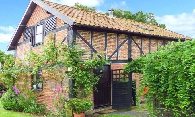 East Dereham Cottage | The Granary