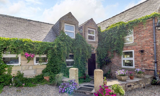 Longhirst Cottage | THE GRANARY, pet friendly, character holiday cottage in Morpeth