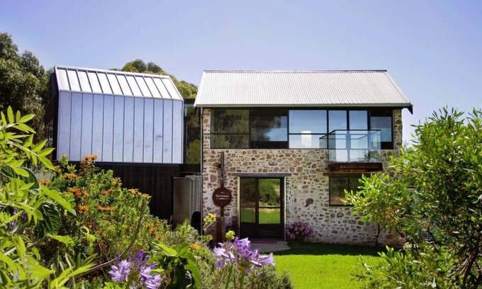 Sellicks Hill House | The Granary- The Old Chaff Mill