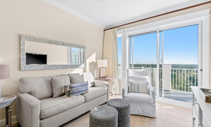 Baytowne Wharf Apartment | The Grand 2803