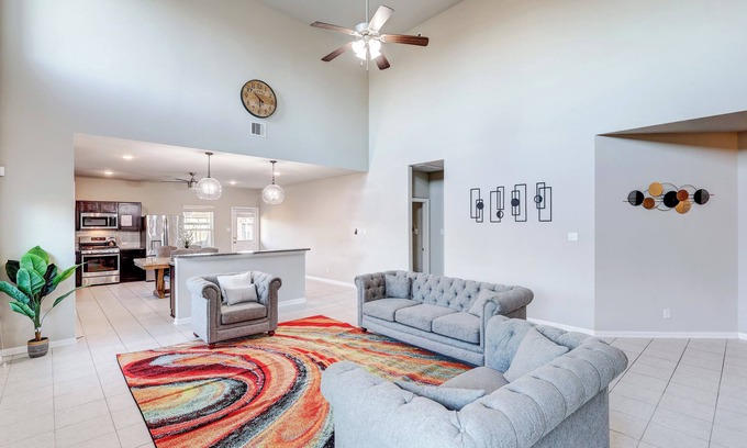 Rosenberg House | The Grand Haven Retreat