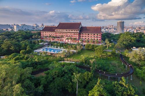 Niaosong District Hotel | The Grand Hotel Kaohsiung