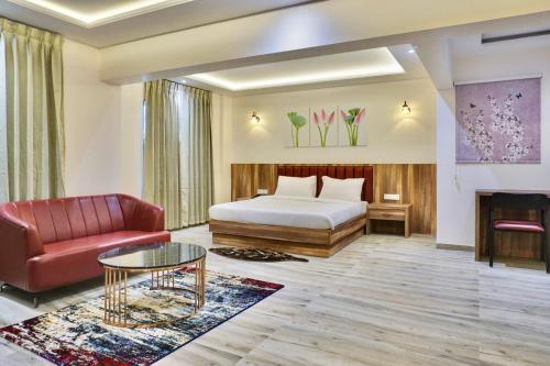 Pune Hotel | The Grand Imperial