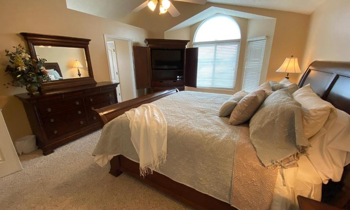 South Jordan House | The Grand