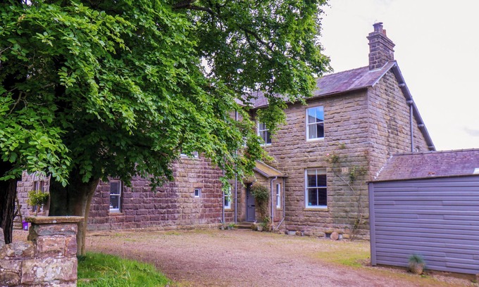 Goathland Cottage | THE GRANGE, pet friendly, with open fire in Goathland