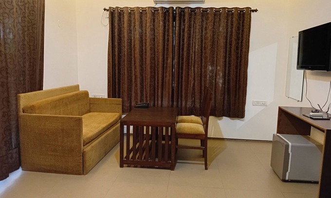 Alibaug Hotel | The Grantley Hotel Alibag Beach