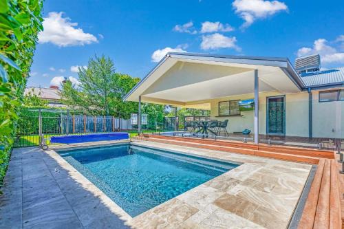 Moama House | The Great Escape - Echuca Holiday Homes