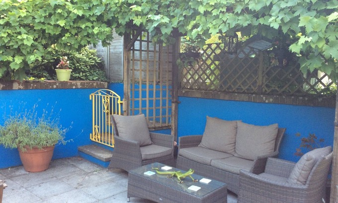 Totnes Bed & Breakfast | The Great Grubb