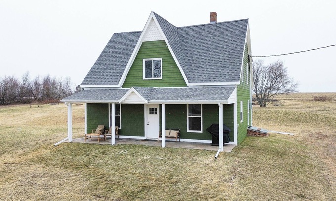 Saint Peters Bay House | The Green House at St. Peter's Bay