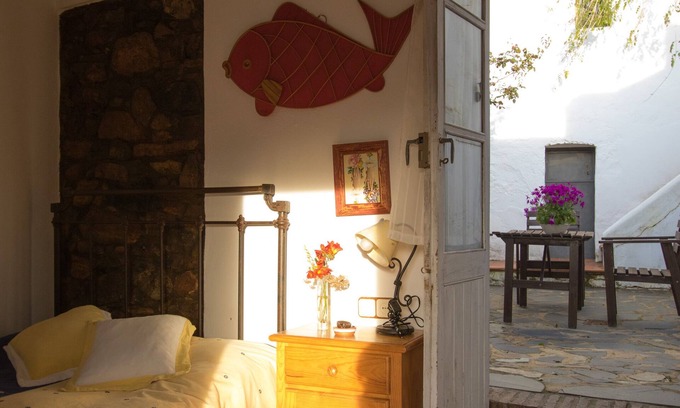 Jabugo Cottage | The Green Frog, nature, groups, families, hiking, gastronomy, culture.