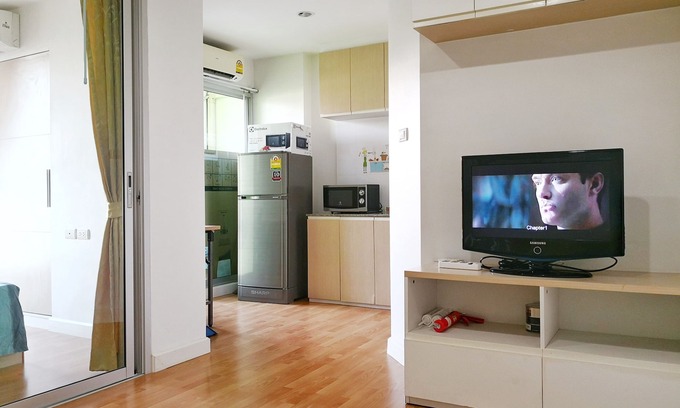 Saen Suk Apartment | The green gald bandsaen