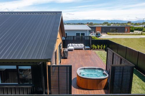 Martinborough House | The Green House - Luxury Eco Escape