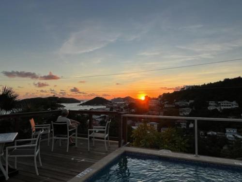 Estate Kings Quarter Hotel | The Green Iguana Hotel