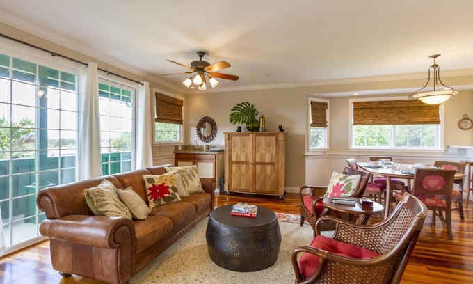 Pupukea House | The Green Pineapple Estate home
