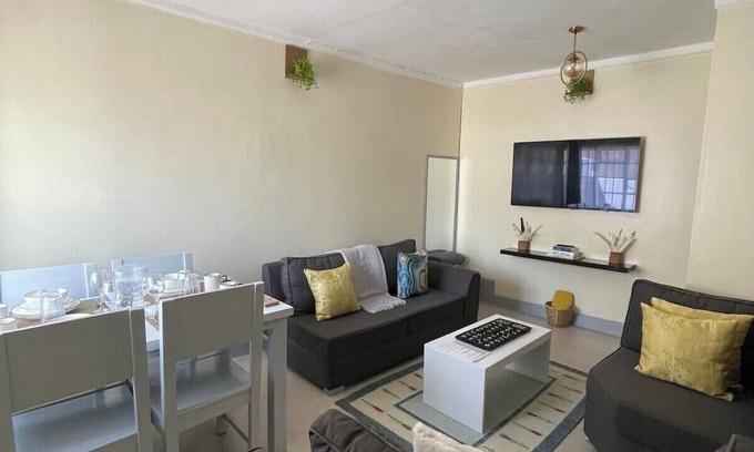 Nyeri Cottage | THE GREY COTTAGE IN NYERI