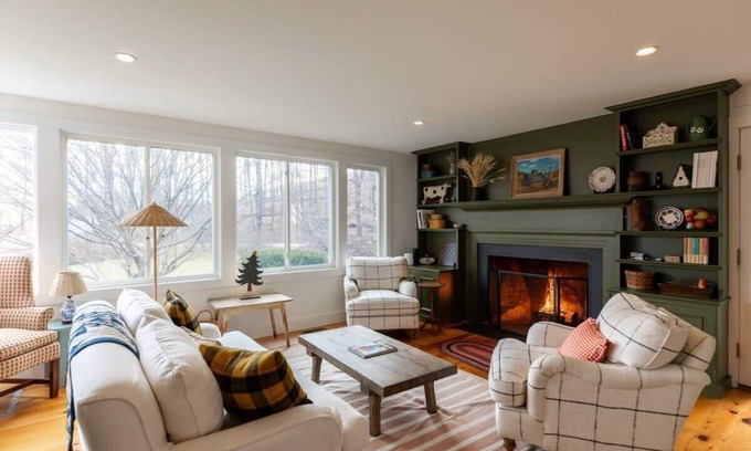 Pine Plains House | The Grey House + Loft Apt @ The Library Retreat