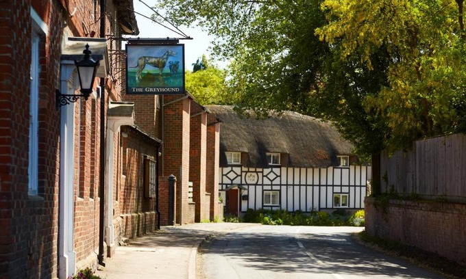 Letcombe Regis Hotel | The Greyhound Inn