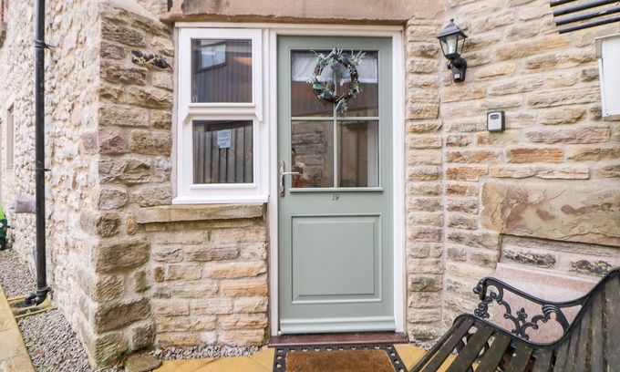 Buxton Cottage | THE GROOM'S HOUSE, pet friendly, character holiday cottage in Buxton