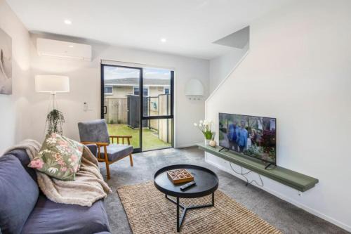 Lower Hutt House | The Grove Hideaway