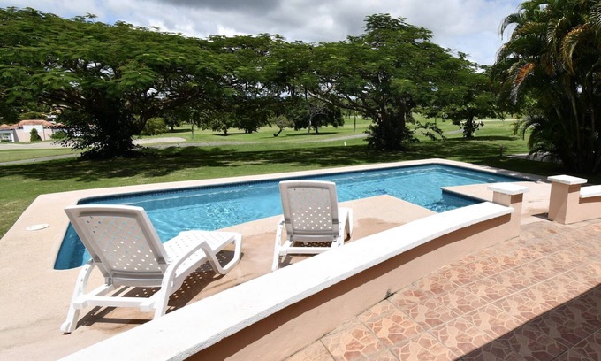 El Farallon del Chiru House | The Guayacan Townhouse
