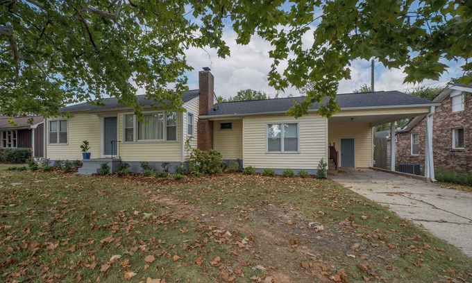 Tuscaloosa House | The Hackberry Tide House | 4BR | Minutes to Stadium