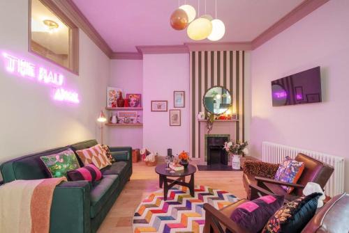 Bristol Old City Apartment | The Half Angel apartment at The Bank of England