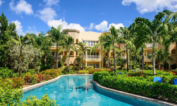 Cotton Ground Hotel | The Hamilton Beach Villas & Spa