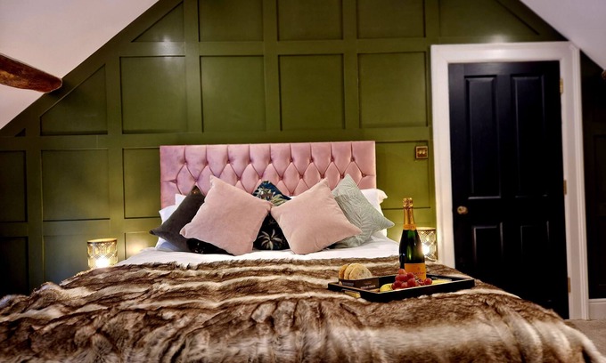 Scorton Apartment | The Hamilton Luxury Let - The Cruck