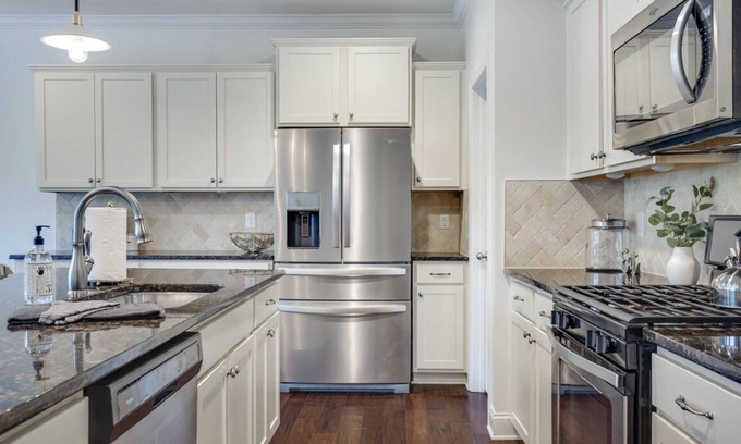 Southwest Raleigh House | The Happy Haven