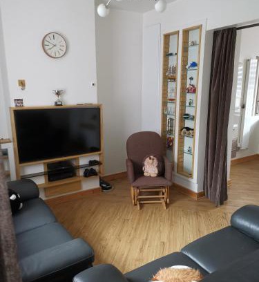 Huddersfield House | The Happy House