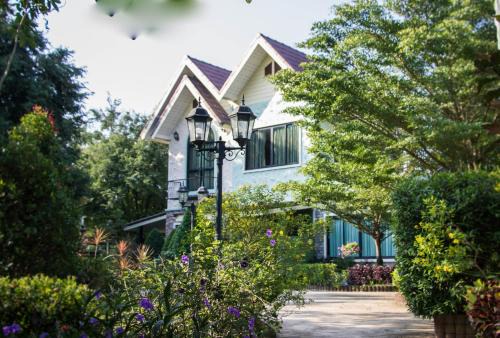 Suan Phueng Resort | The Harmony Resort